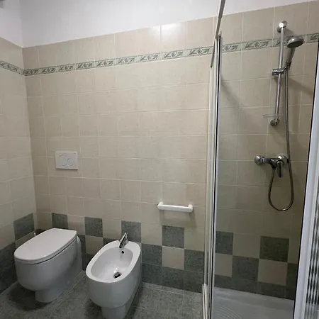 Functional Flat Just 50mt From The דירה ליגננו סביאדורו